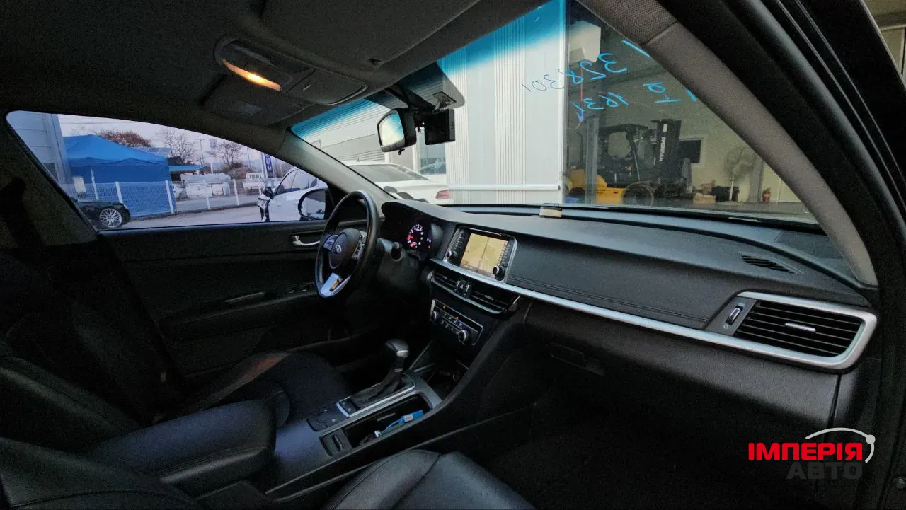 Kia K5 - фото 13