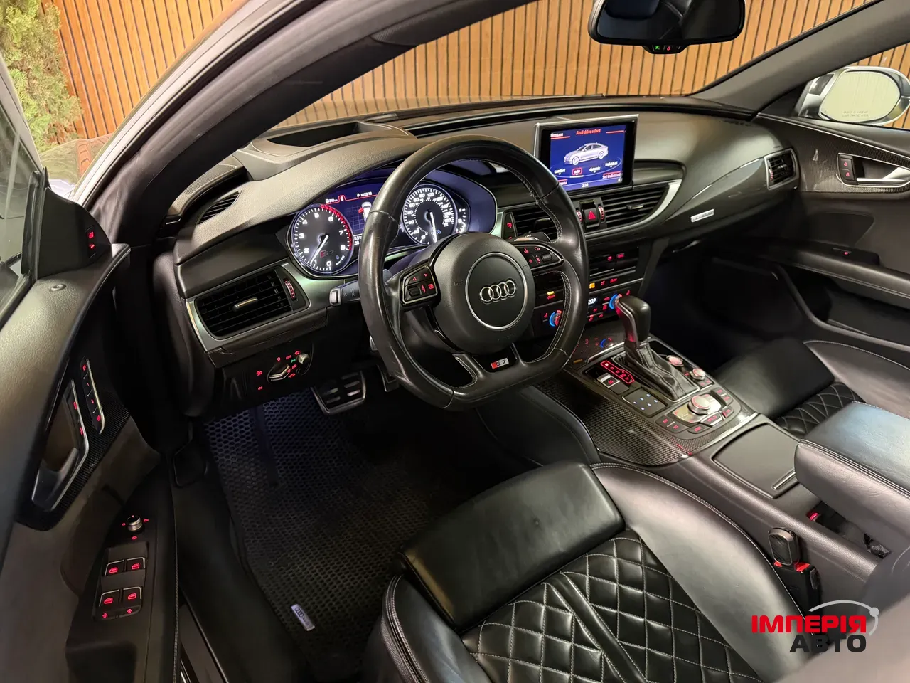 Audi S7 - фото 24