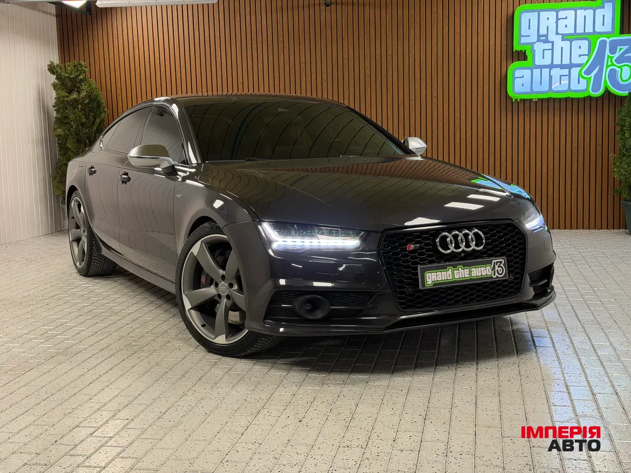 Audi S7 - фото 1