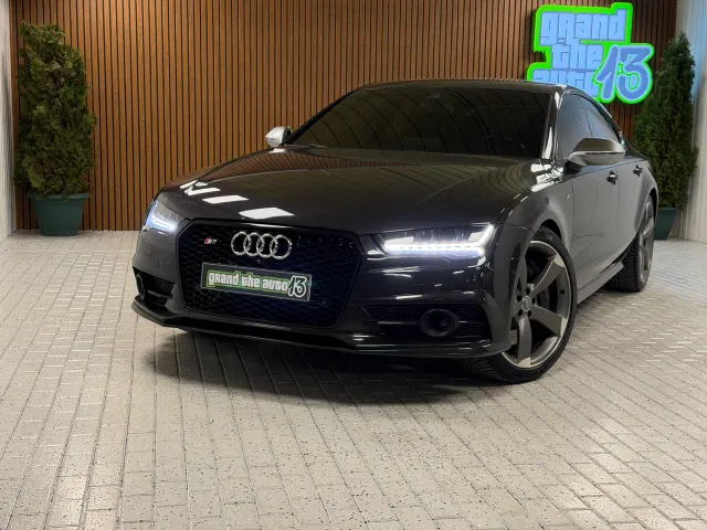 Audi S7 - фото 4