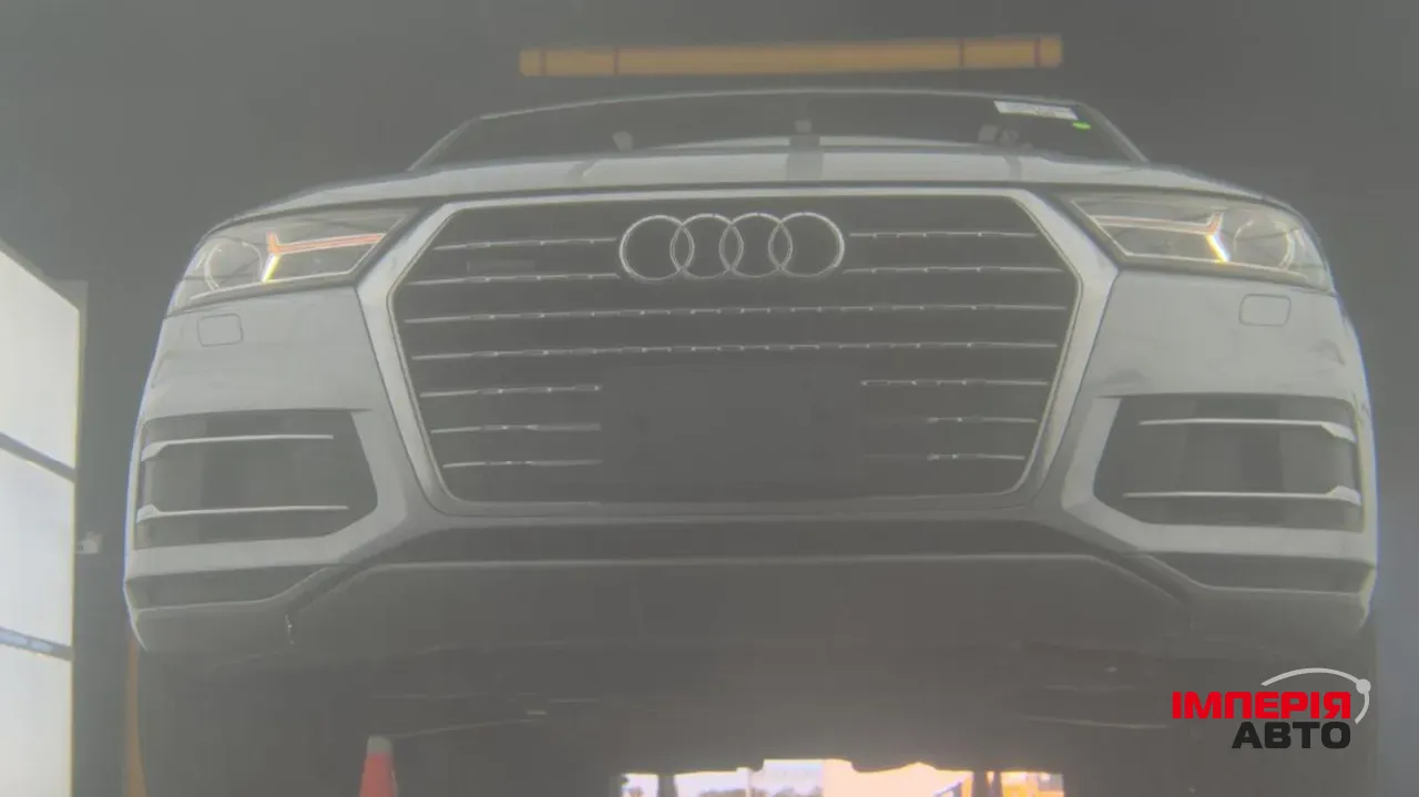 Audi Q7 - фото 3