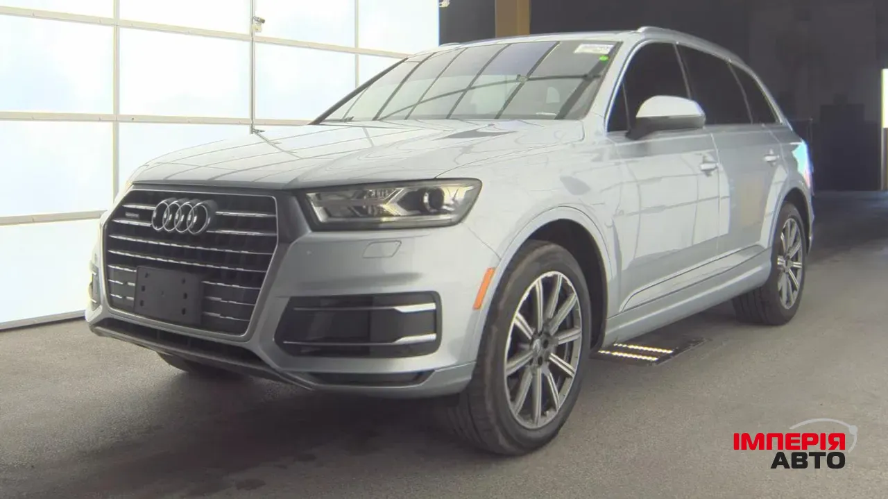 Audi Q7 - фото 4