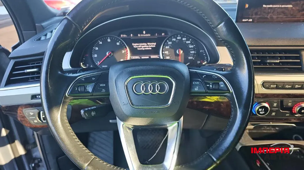 Audi Q7 - фото 10