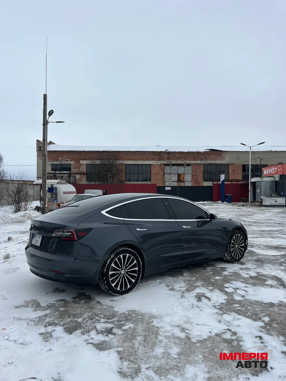 Tesla Model 3 - фото 6