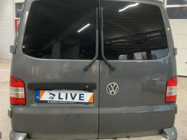 Volkswagen Transporter - фото 5