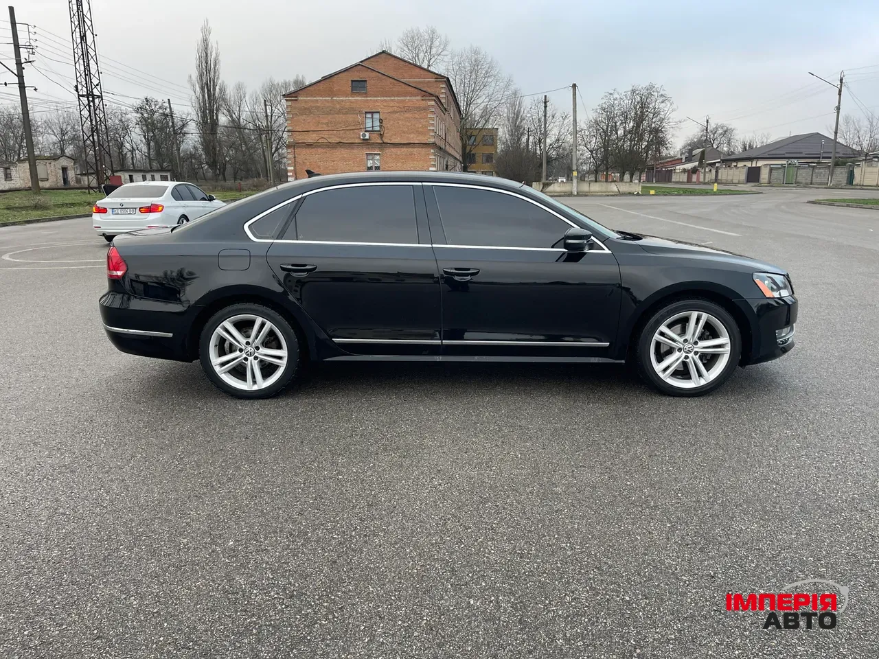 Volkswagen Passat - фото 4