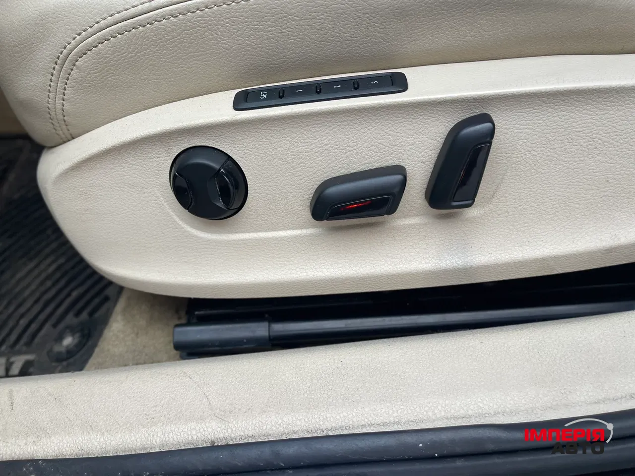 Volkswagen Passat - фото 9