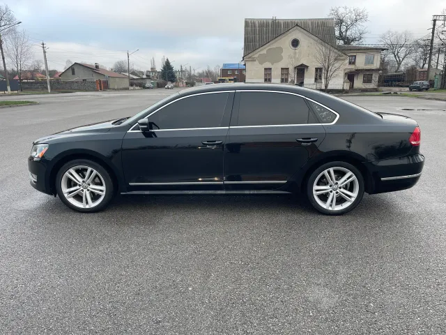 Volkswagen Passat - фото 3