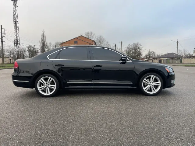 Volkswagen Passat - фото 5