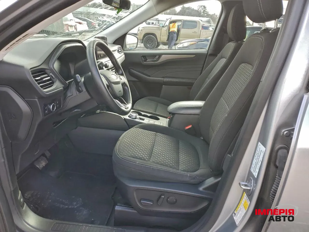 Ford Escape - фото 4