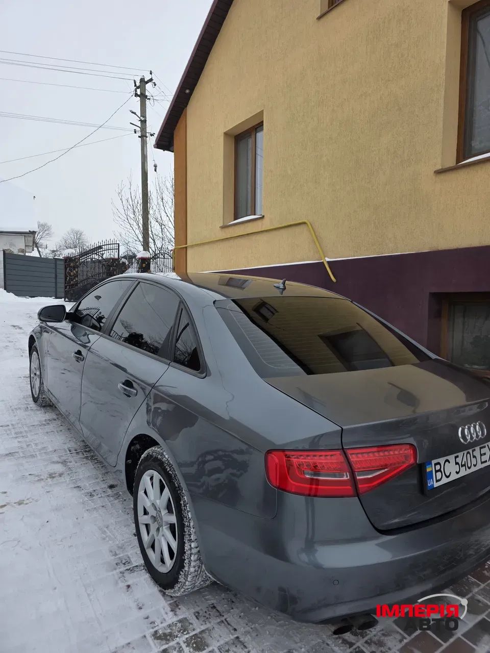 Audi A4 - фото 16