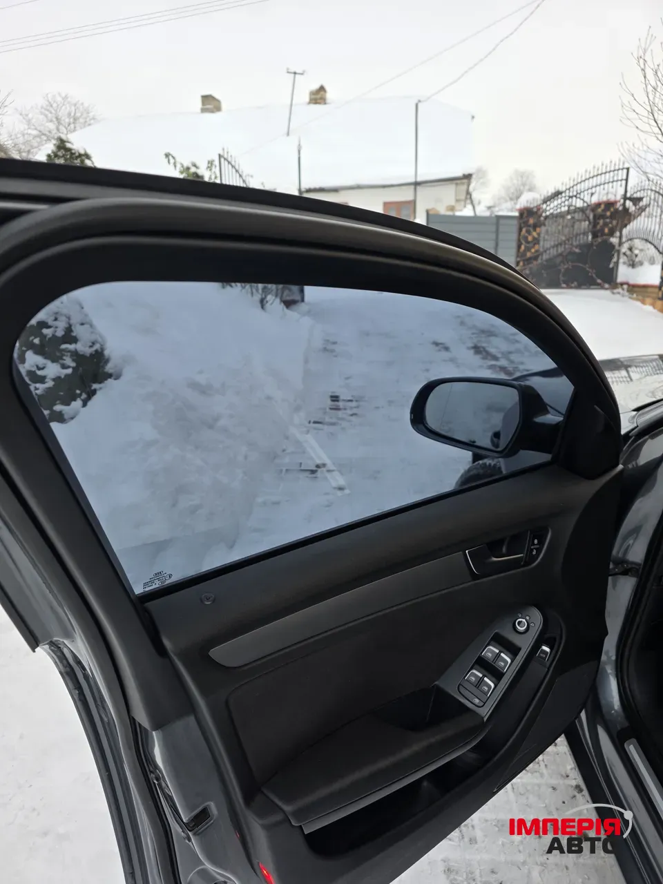 Audi A4 - фото 23