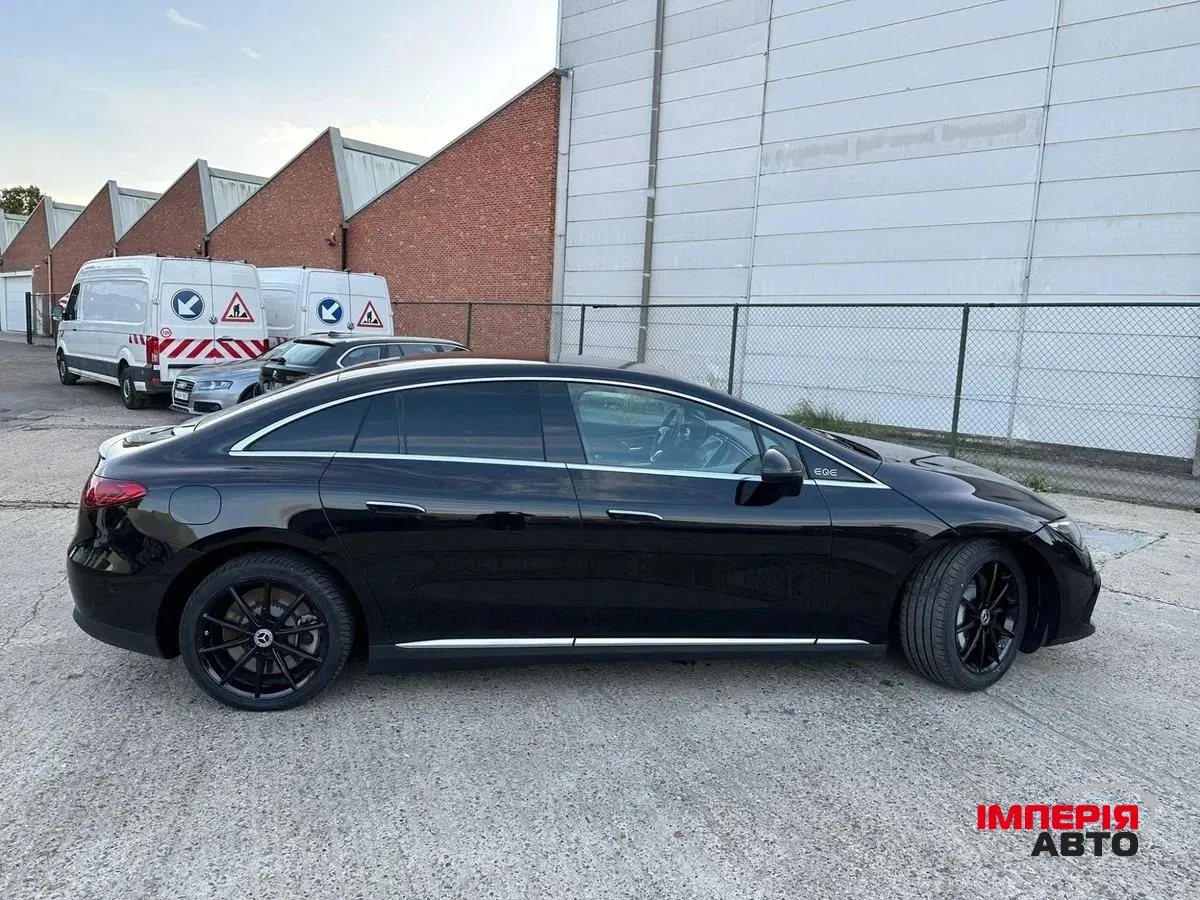 Mercedes-Benz EQE - фото 4