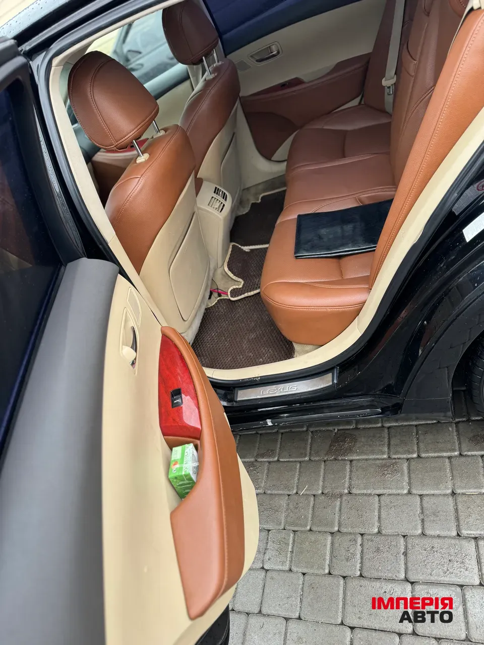 Lexus ES - фото 11