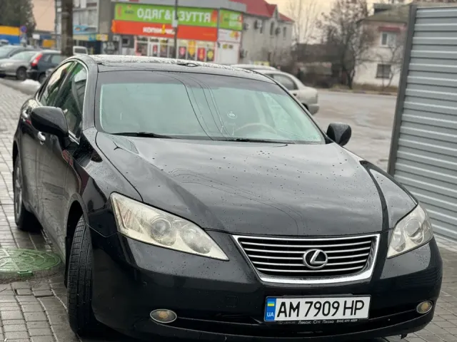 Lexus ES - фото 5