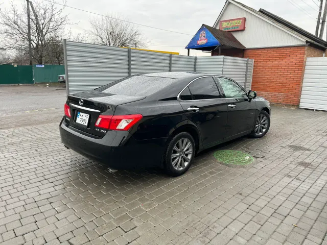 Lexus ES - фото 3