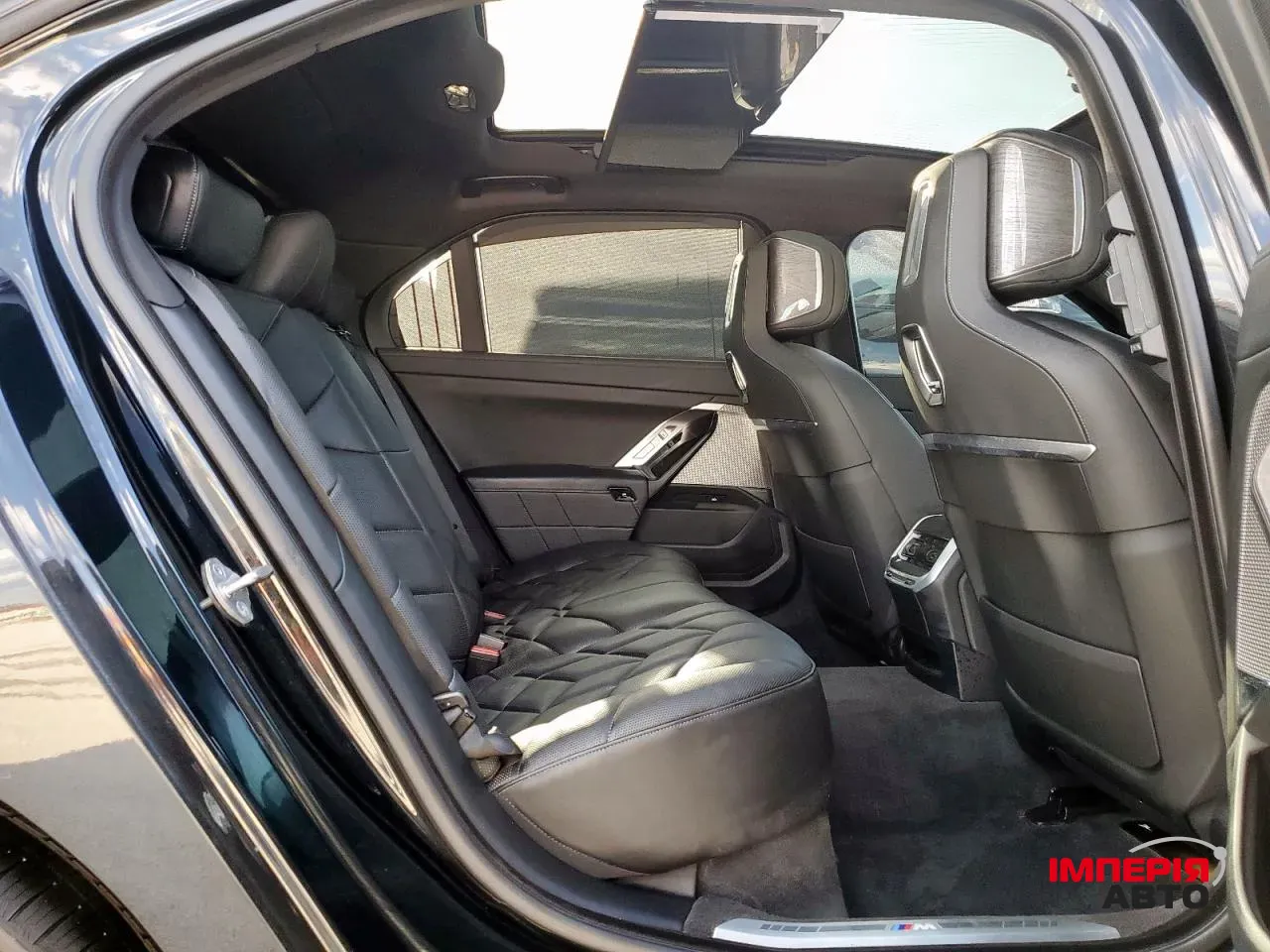 BMW 7 серії - фото 10