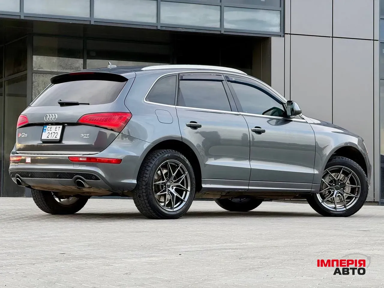 Audi Q5 - фото 4