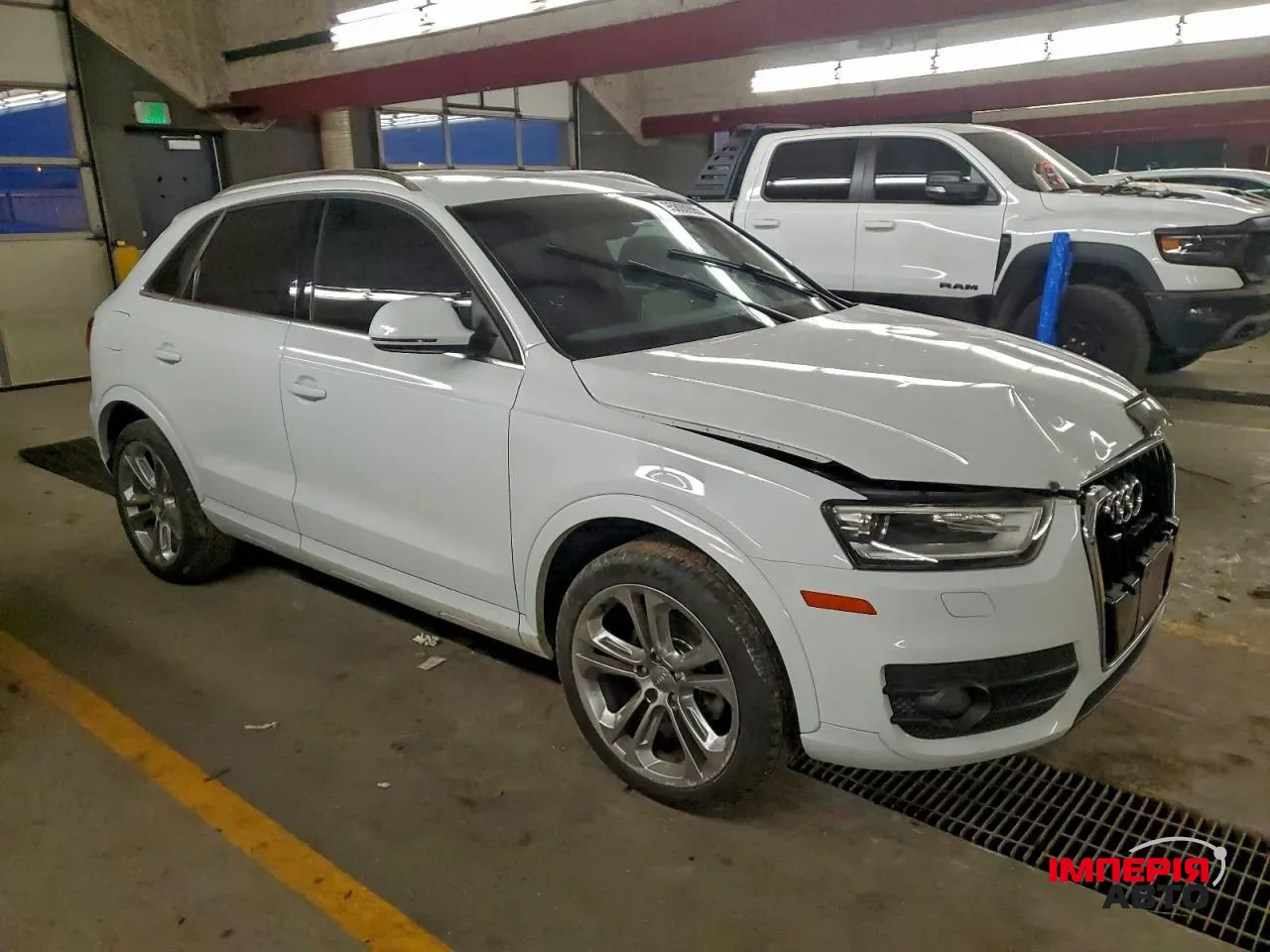 Audi Q3 - фото 3