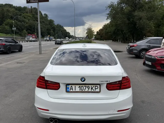 BMW 3 серії - фото 3