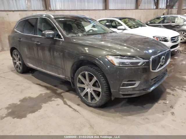 Volvo XC60 - фото 1