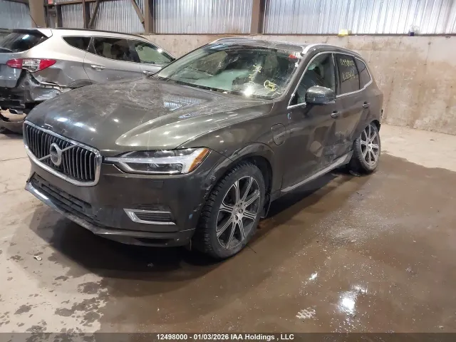 Volvo XC60 - фото 3