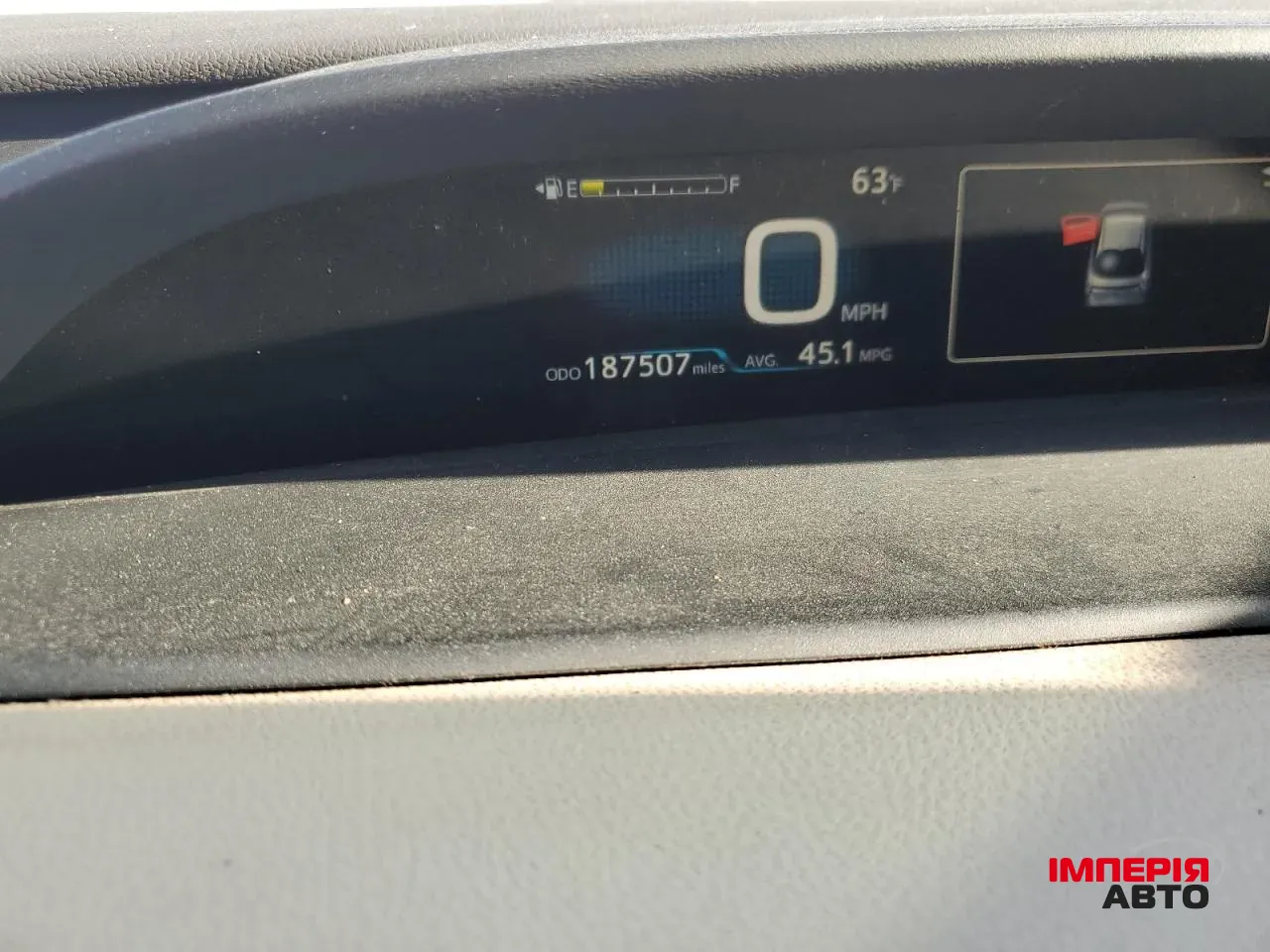 Toyota Prius - фото 9