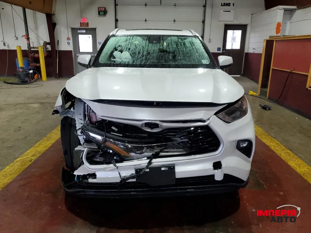 Toyota Highlander - фото 2