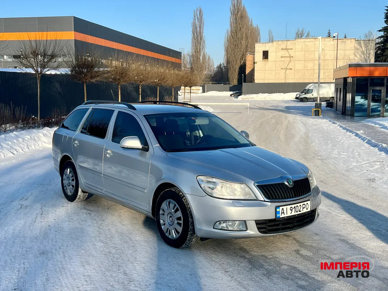 Skoda Octavia - фото 3