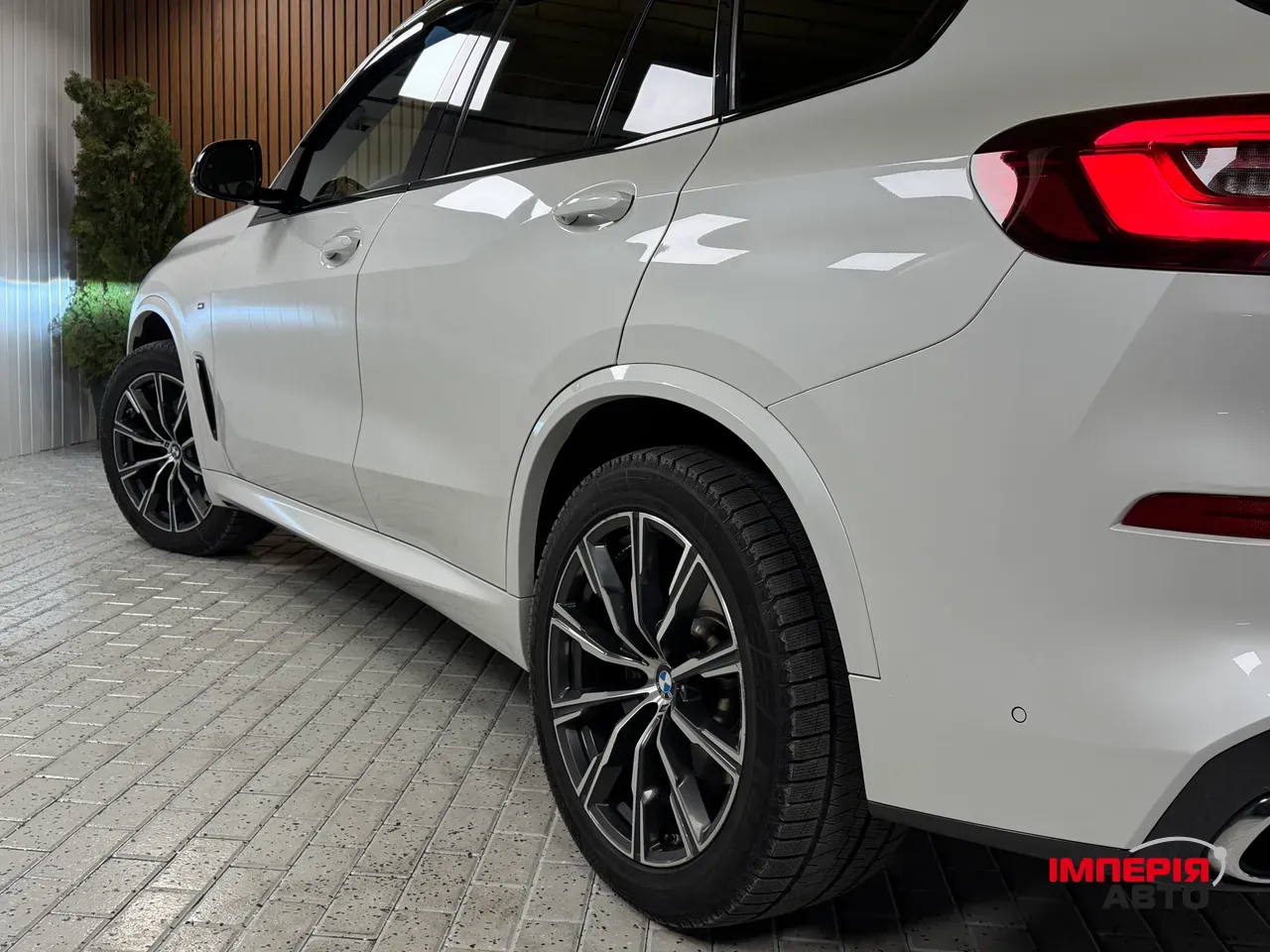 BMW X5 - фото 49