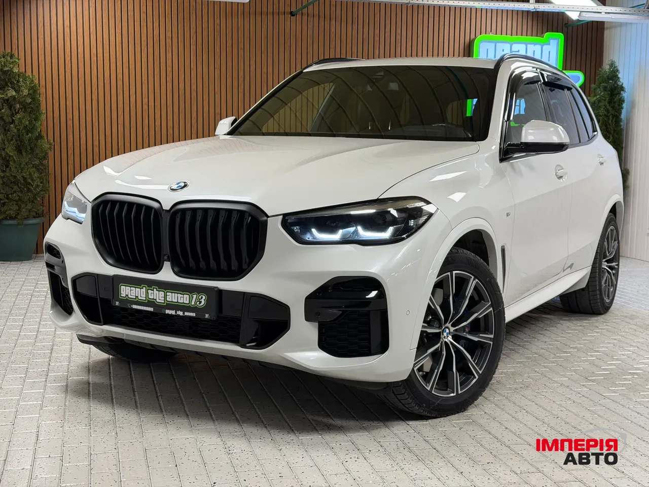 BMW X5 - фото 16