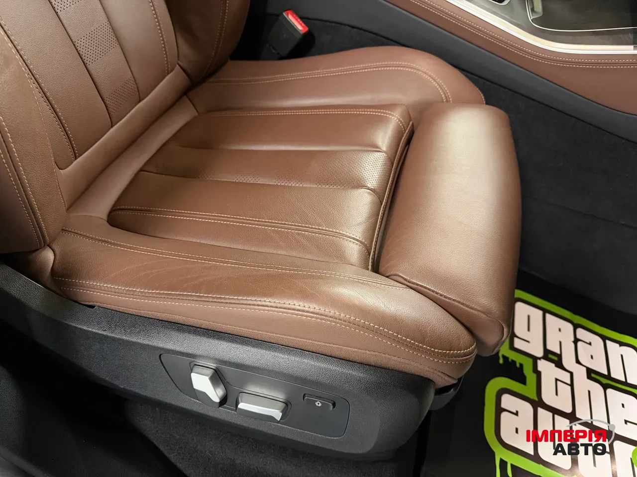 BMW X5 - фото 36