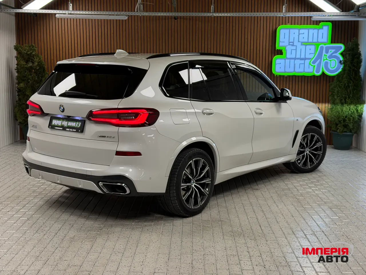 BMW X5 - фото 45