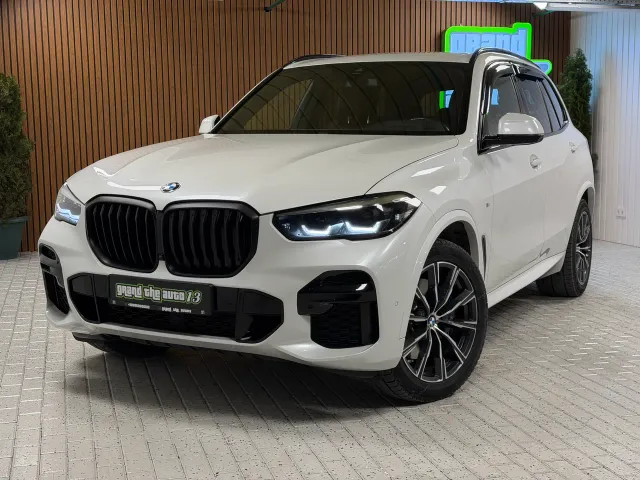 BMW X5 - фото 4