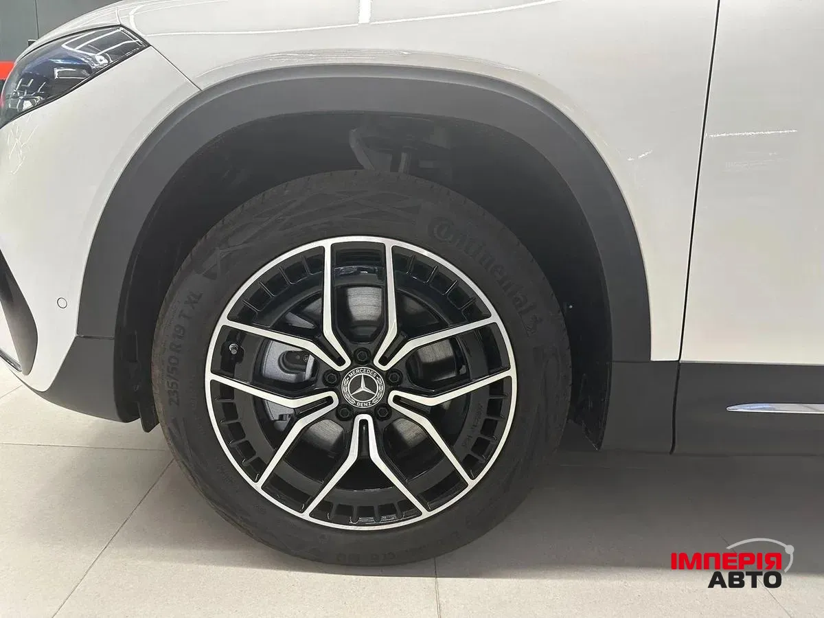 Mercedes-Benz EQB - фото 7