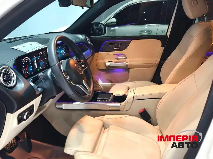 Mercedes-Benz EQB - фото 8