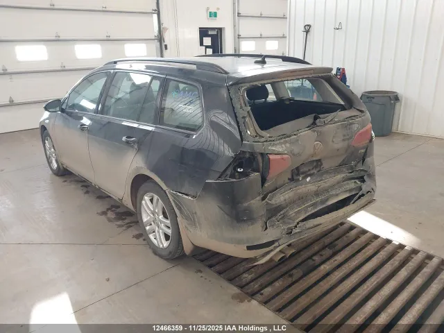 Volkswagen Golf - фото 4