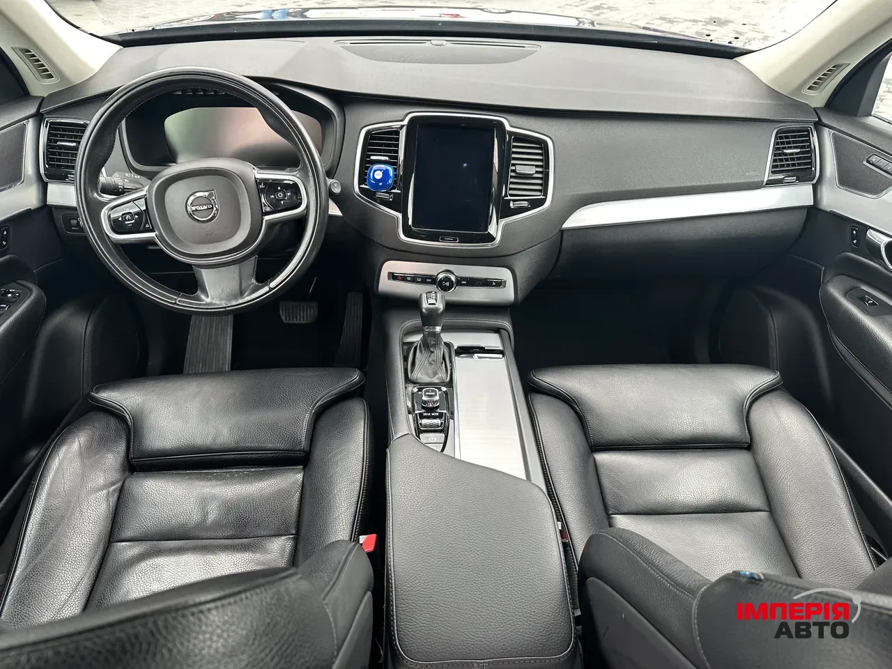 Volvo XC90 - фото 14