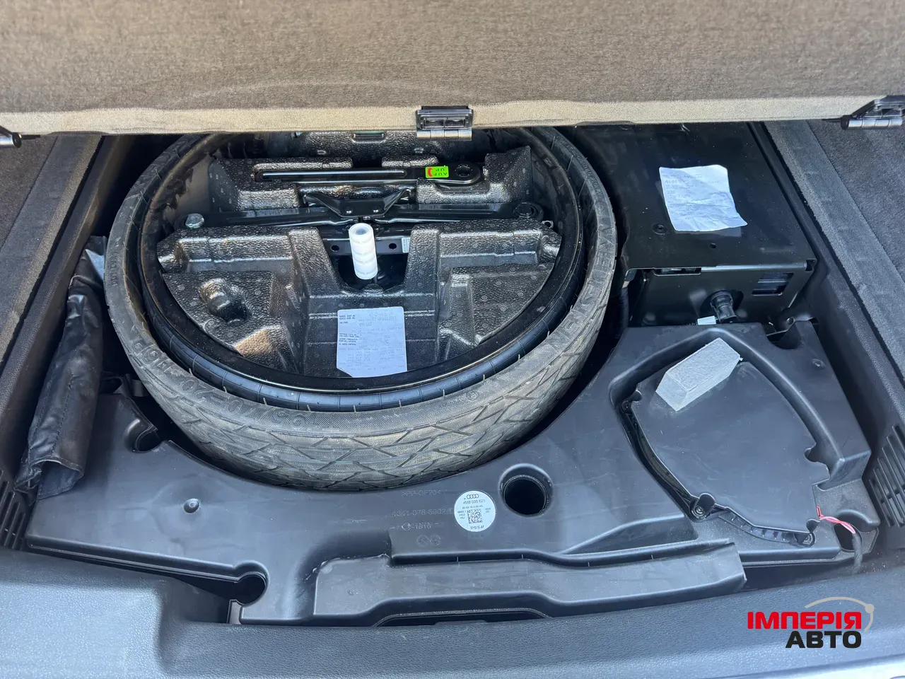 Audi Q8 - фото 79