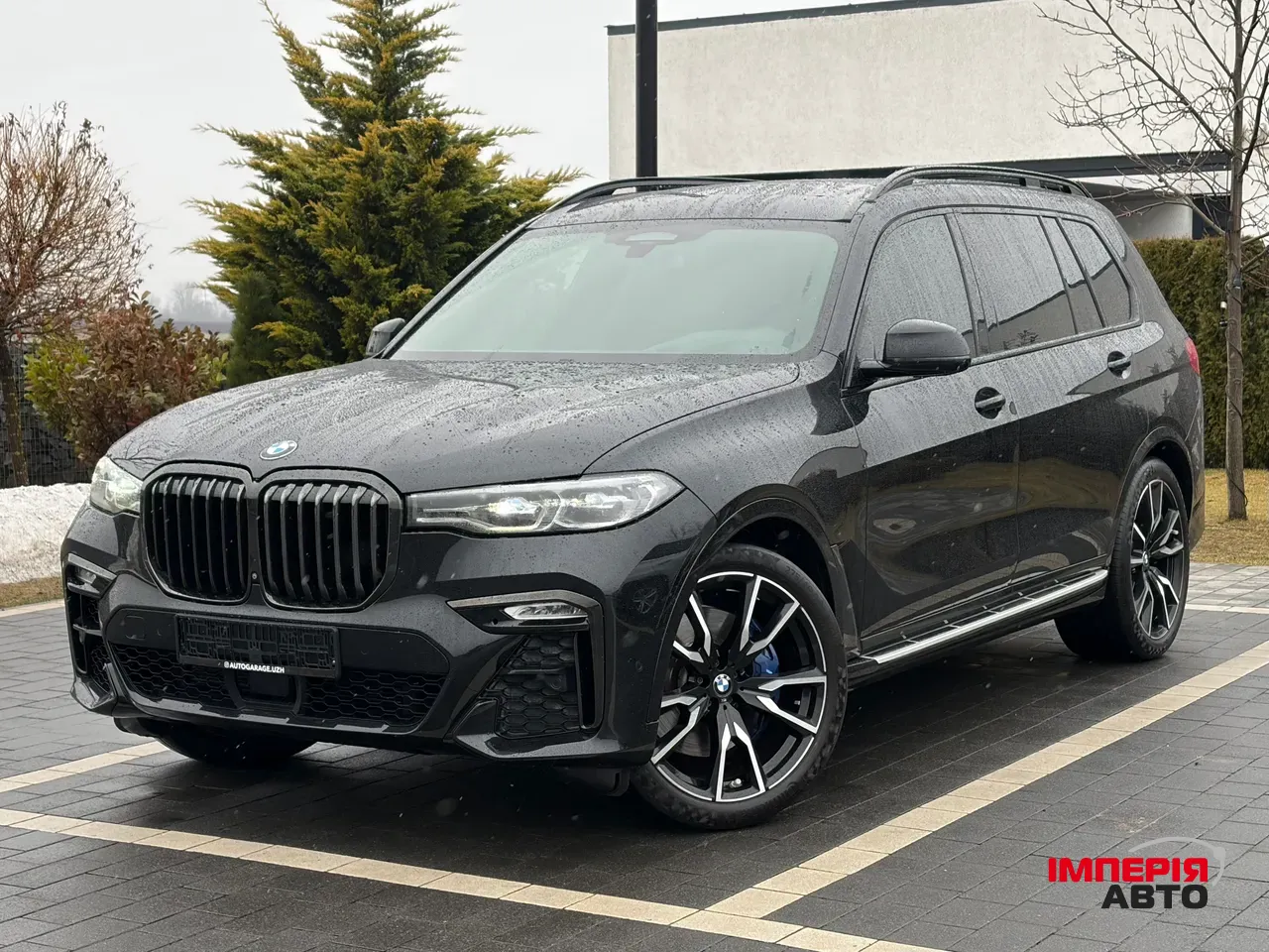 BMW X7 - фото 1
