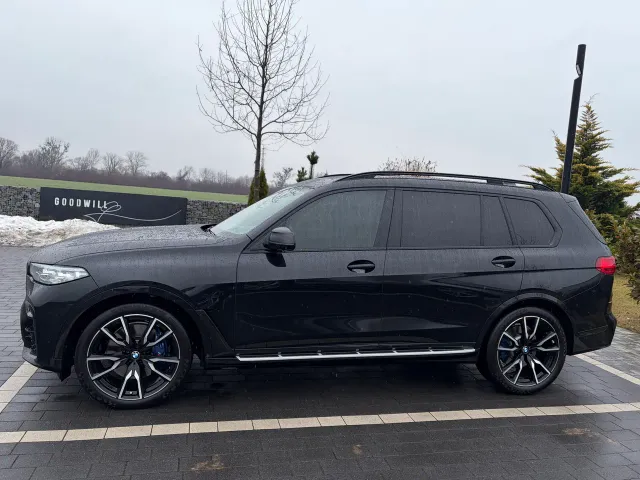BMW X7 - фото 5