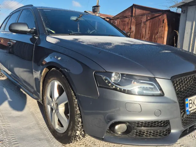 Audi A4 - фото 3