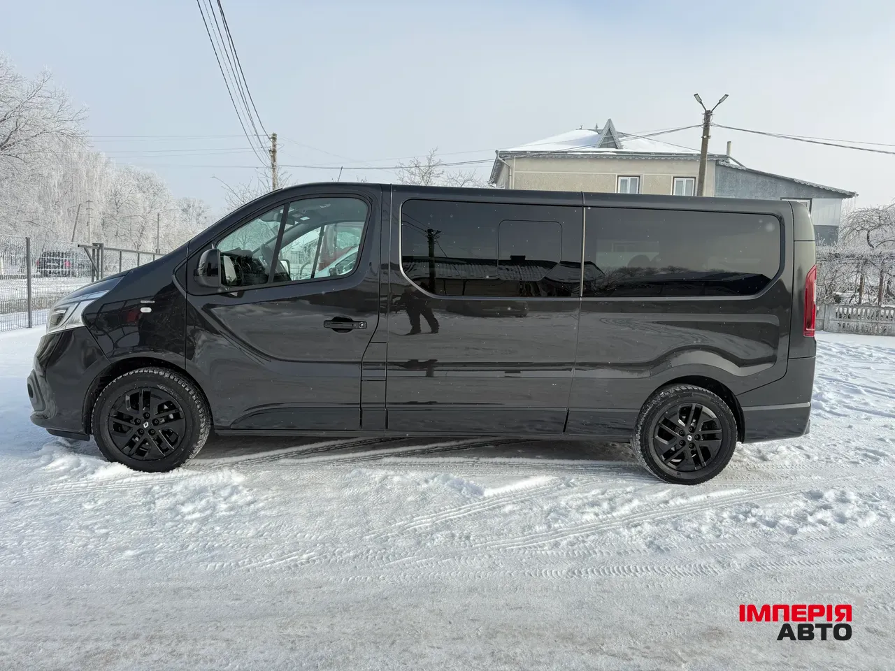 Renault Trafic - фото 22