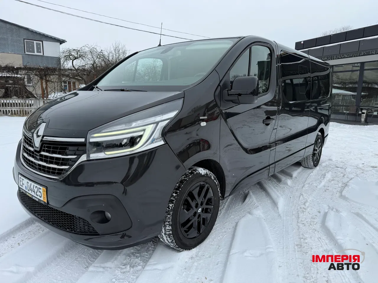 Renault Trafic - фото 17