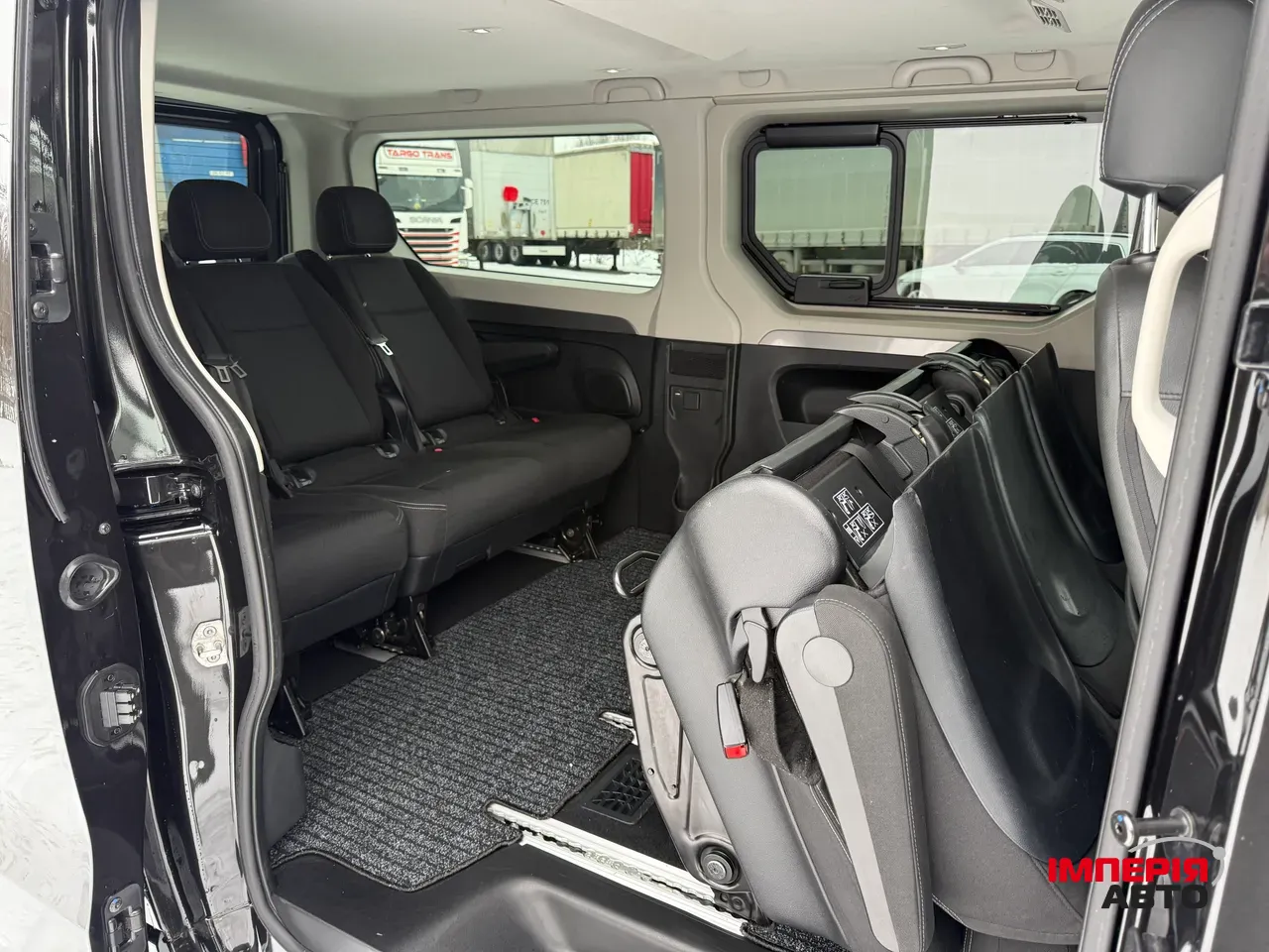 Renault Trafic - фото 6