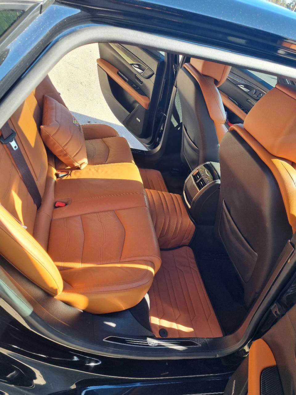 Cadillac CT6 - фото 7