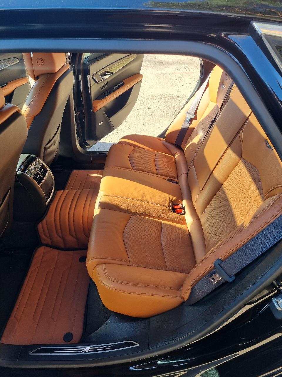 Cadillac CT6 - фото 5