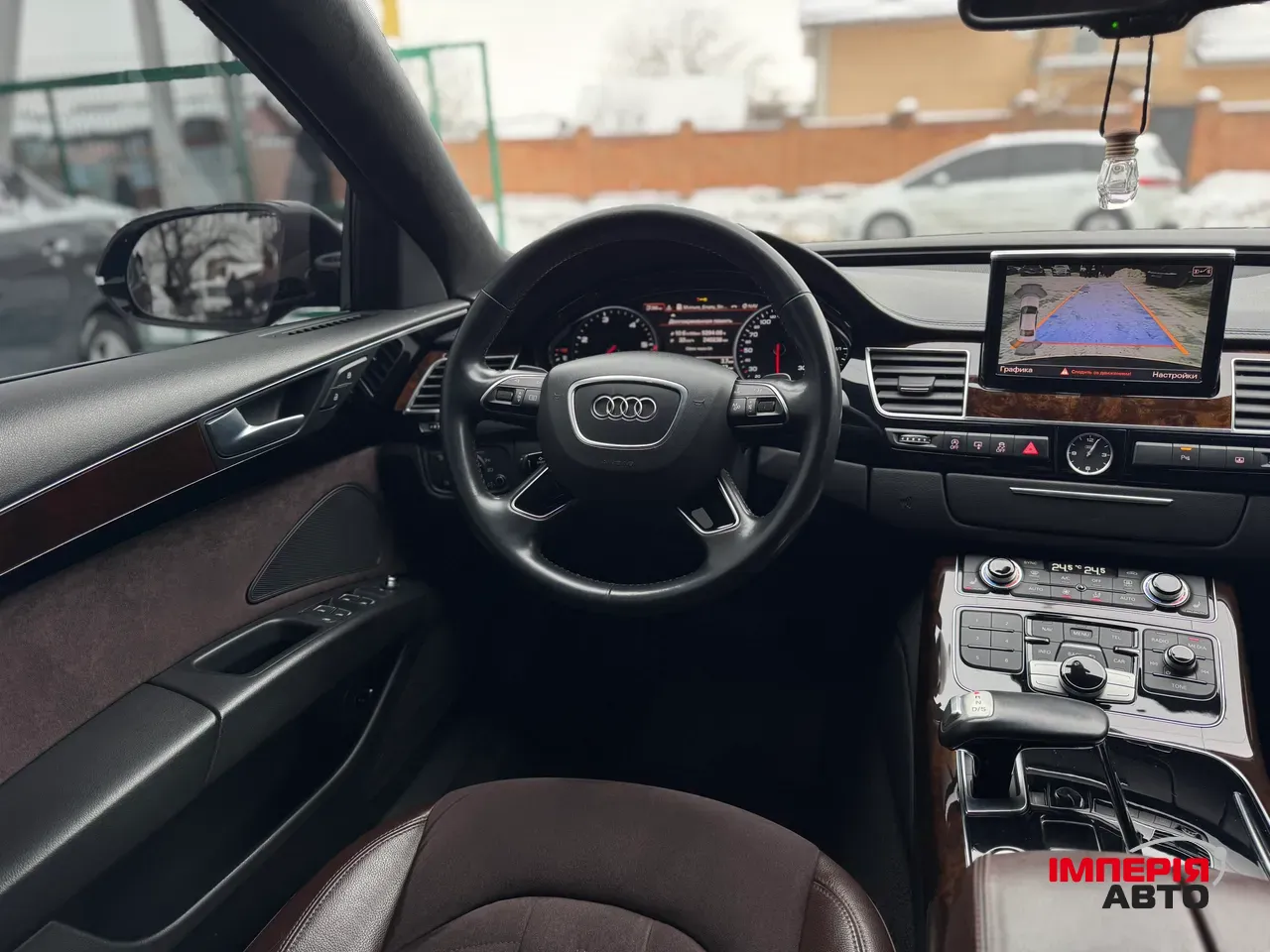 Audi A8 - фото 29