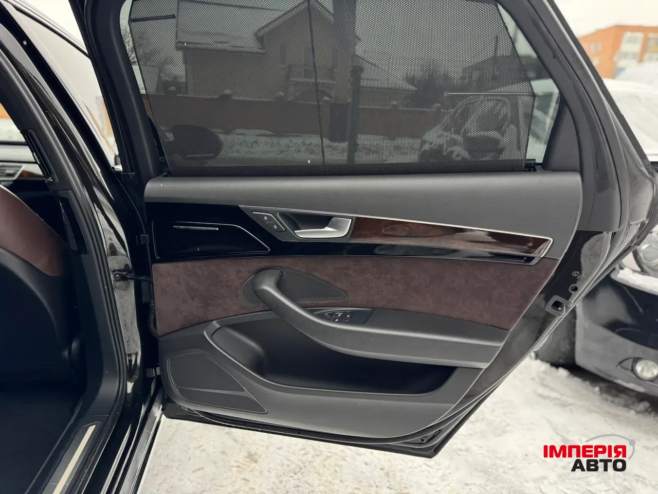 Audi A8 - фото 44