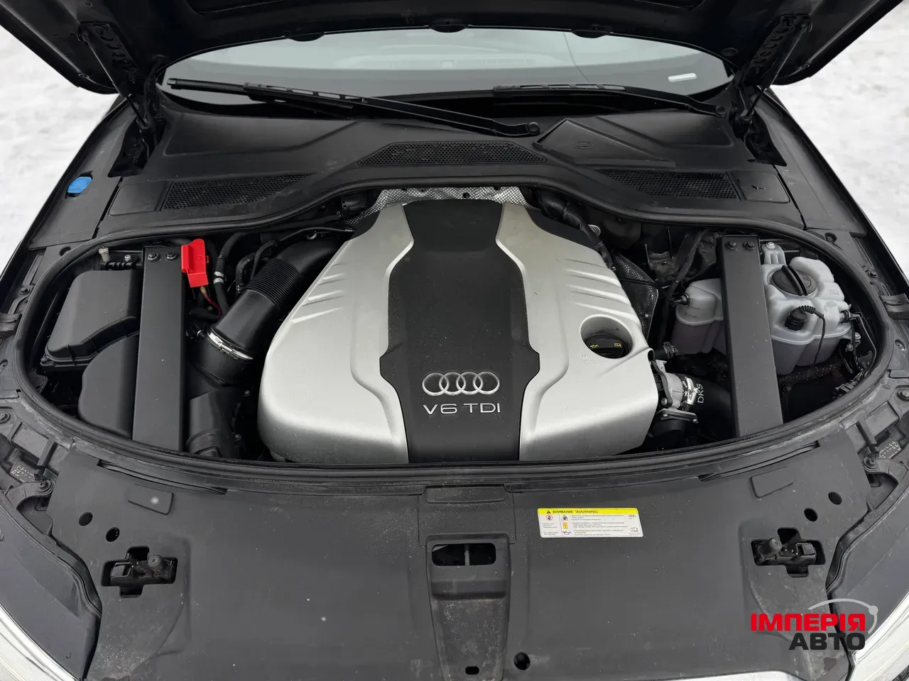 Audi A8 - фото 48